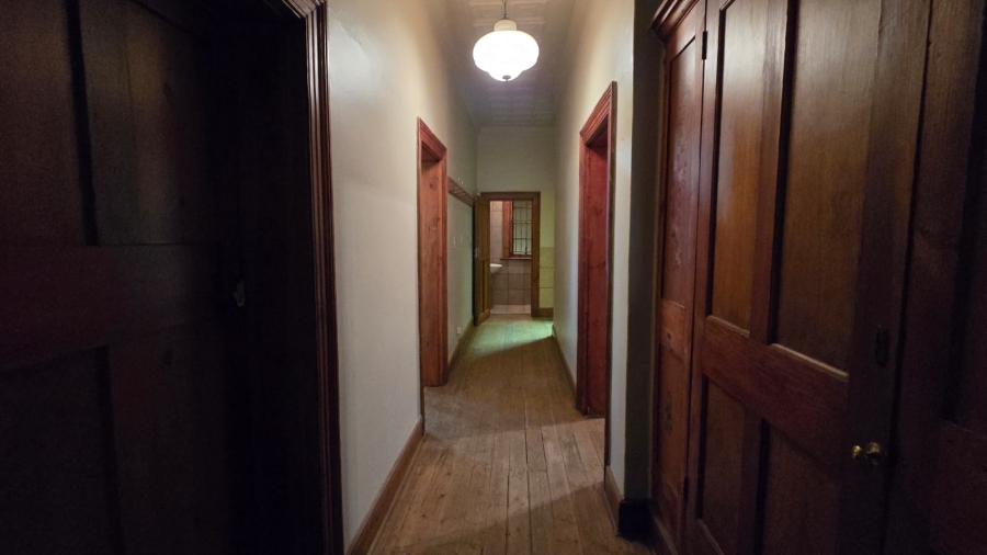 5 Bedroom Property for Sale in Navalsig Free State